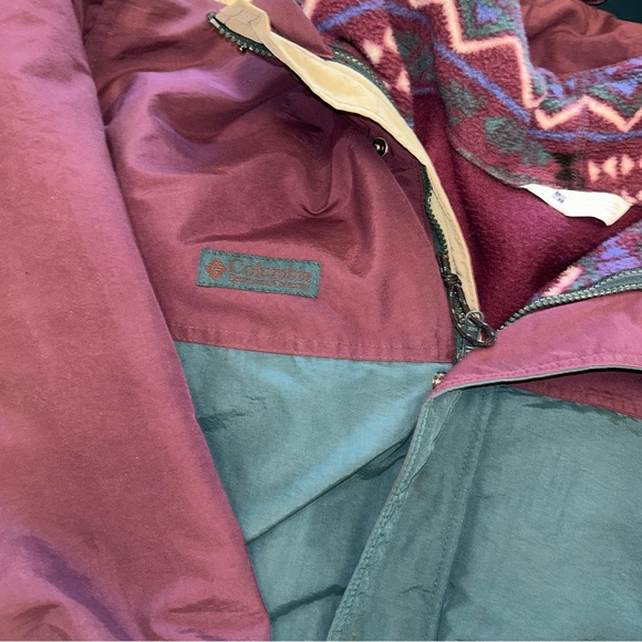 Men’s VTG Columbia Coat 3 in 1 Size Large Fleece Parka Hooded Purple Green Aztec - Picture 2 of 8